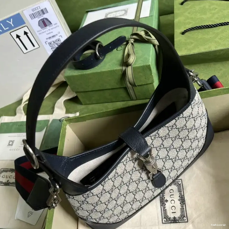 Fashionrep Bag 2204YA0060 Gucci 0610
